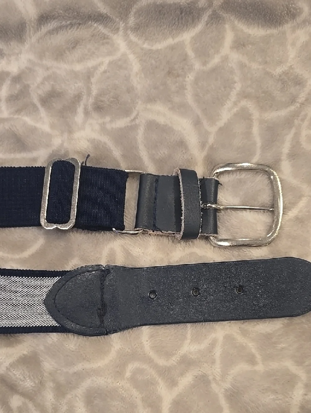 ❤️10/$10 Kids Navy Adjustable Belt